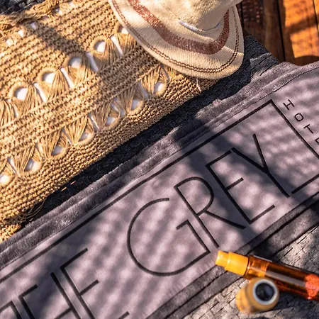 The Grey Alacati Çeşme